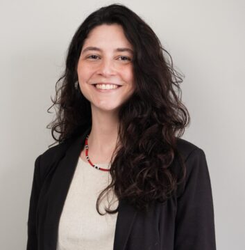 carolina sprangim meira dos santos